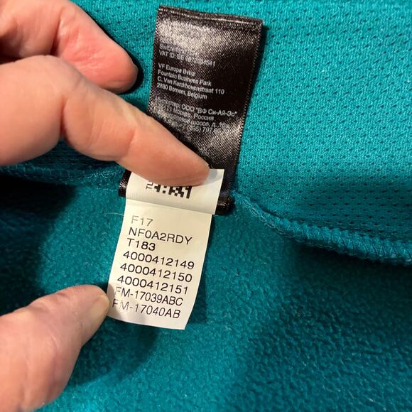 The North Face Apex Windwall Jacket Wm S Teal Outdoors Windbreaker - Picture 5 of 5